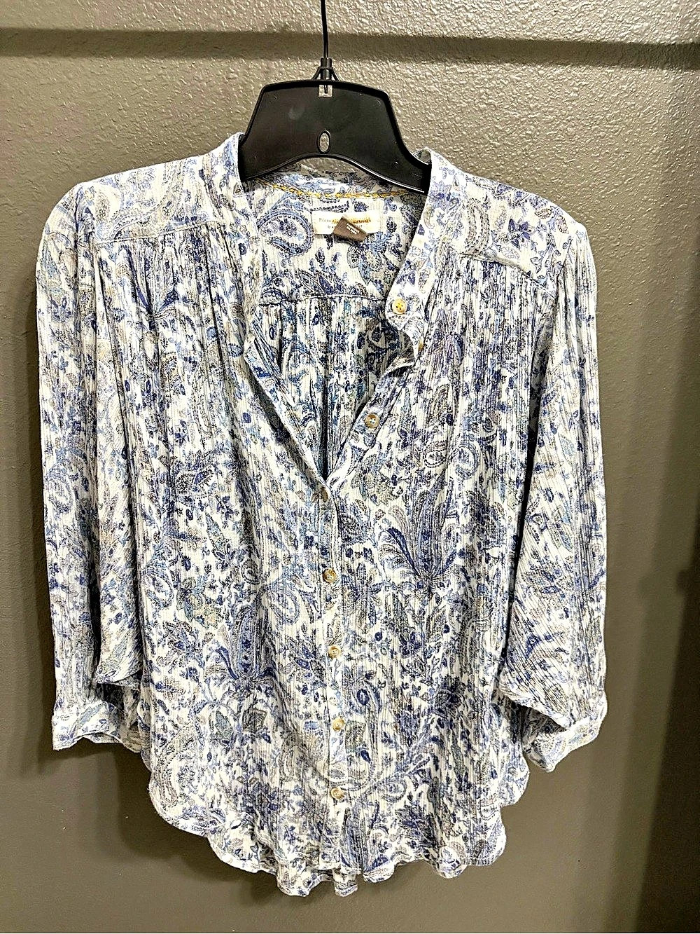 Pilcro Paisley Blouse in Blue & White Size Small